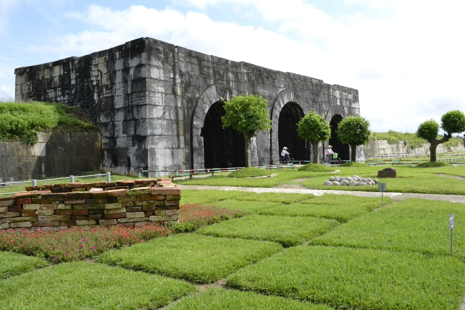 Limestone fortifications and weathered walls of the Hồ Dynasty Citadel, a UNESCO World Heritage site in Thanh Hóa province
